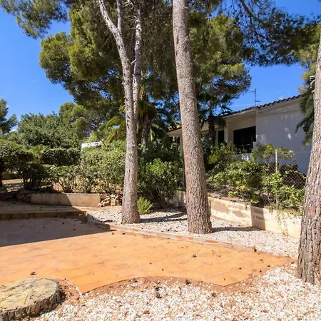Con Jardin Y Piscina Privada